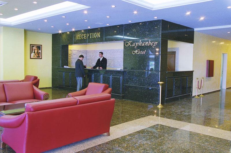 Kayhanbey Hotel คูซาดาซี ภายนอก รูปภาพ