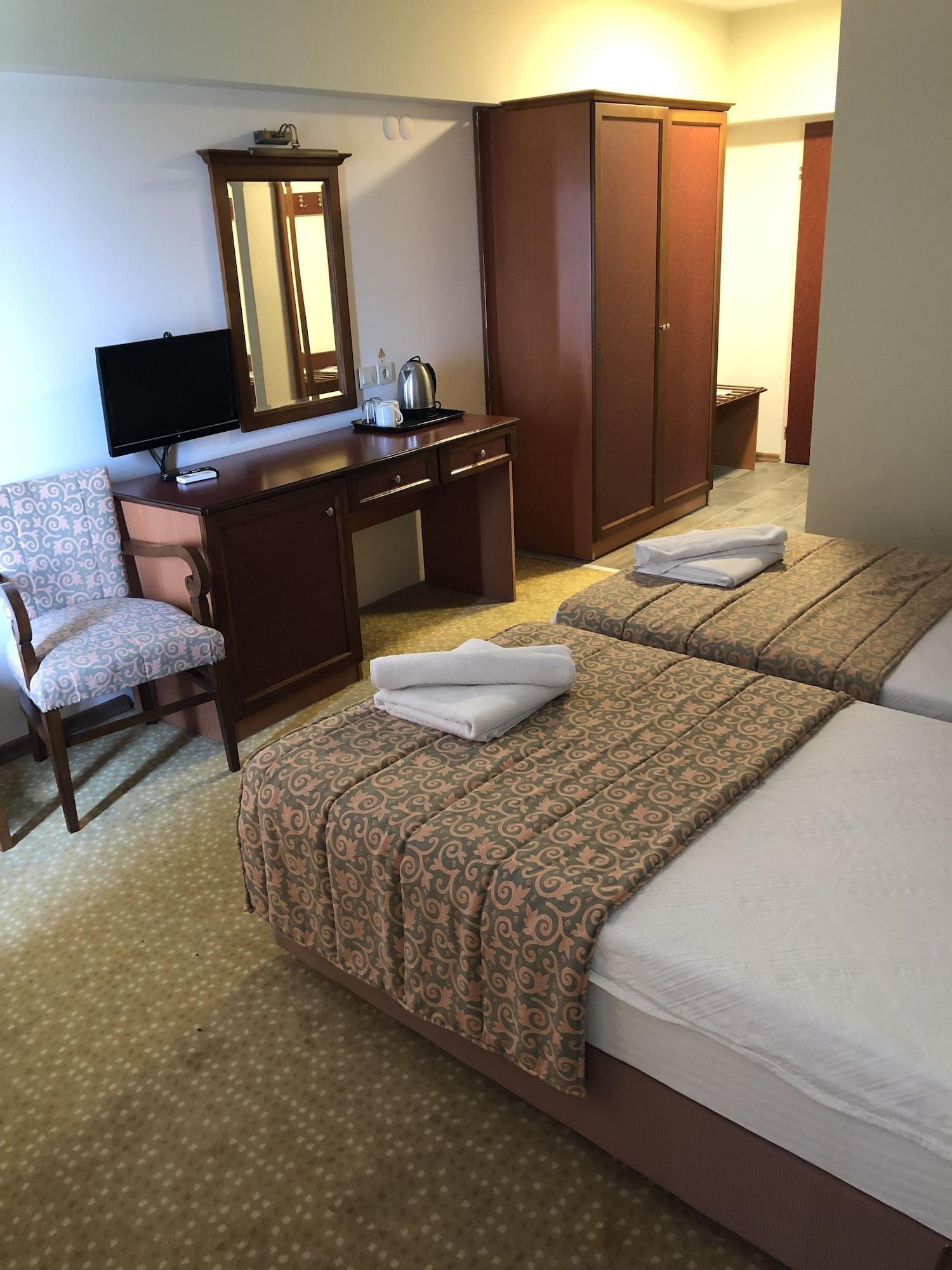 Kayhanbey Hotel คูซาดาซี ภายนอก รูปภาพ