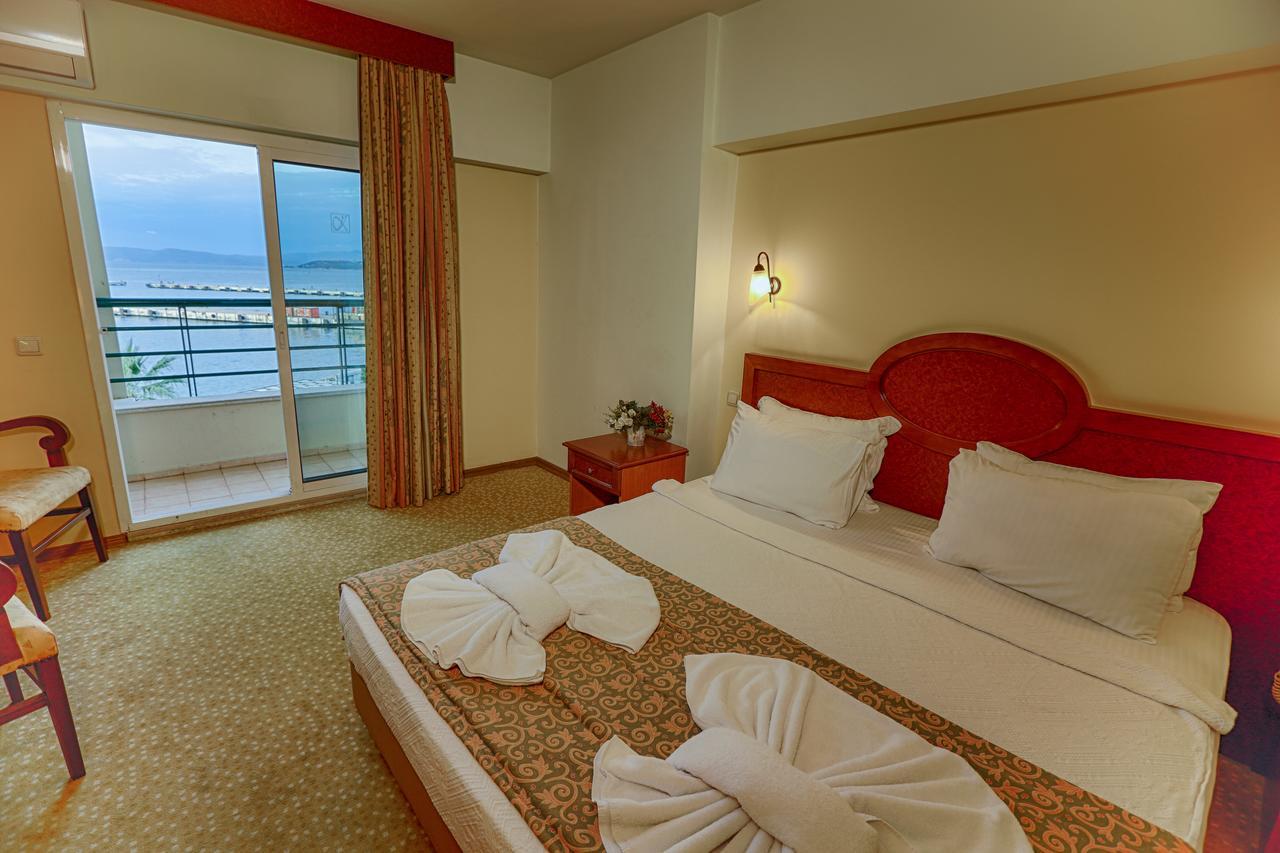 Kayhanbey Hotel คูซาดาซี ภายนอก รูปภาพ